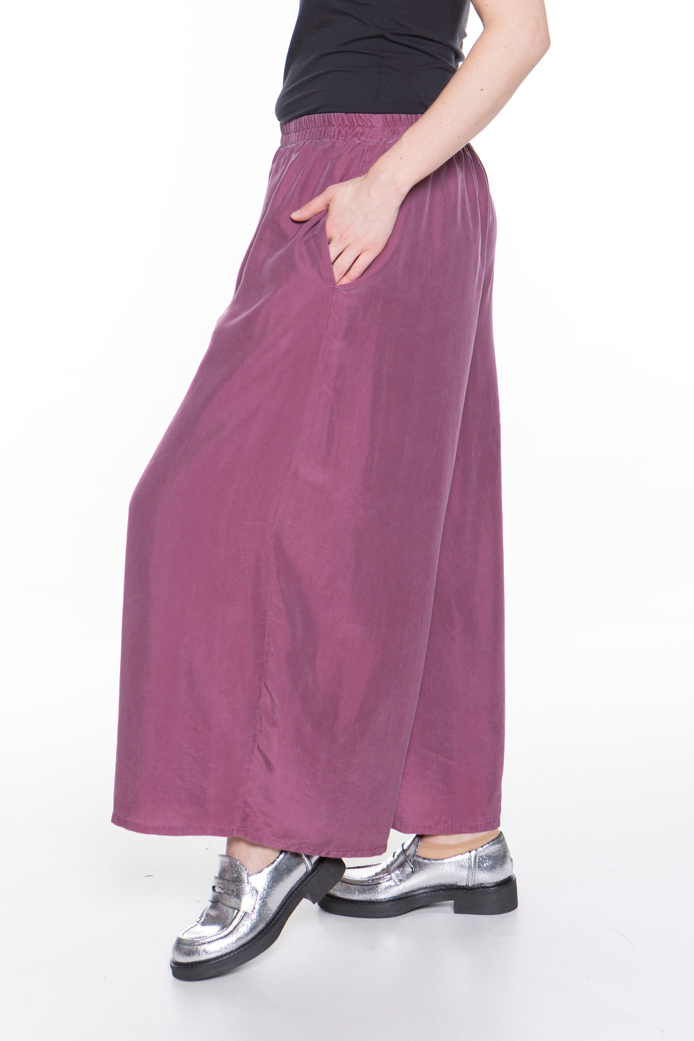 БРЮКИ ИЗ ШЕЛКА