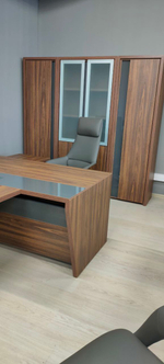 Стол руководителя CORNER