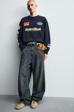 ZARA СВИТШОТ С НАШИВКАМ, МОРСКОЙ СИНИЙ