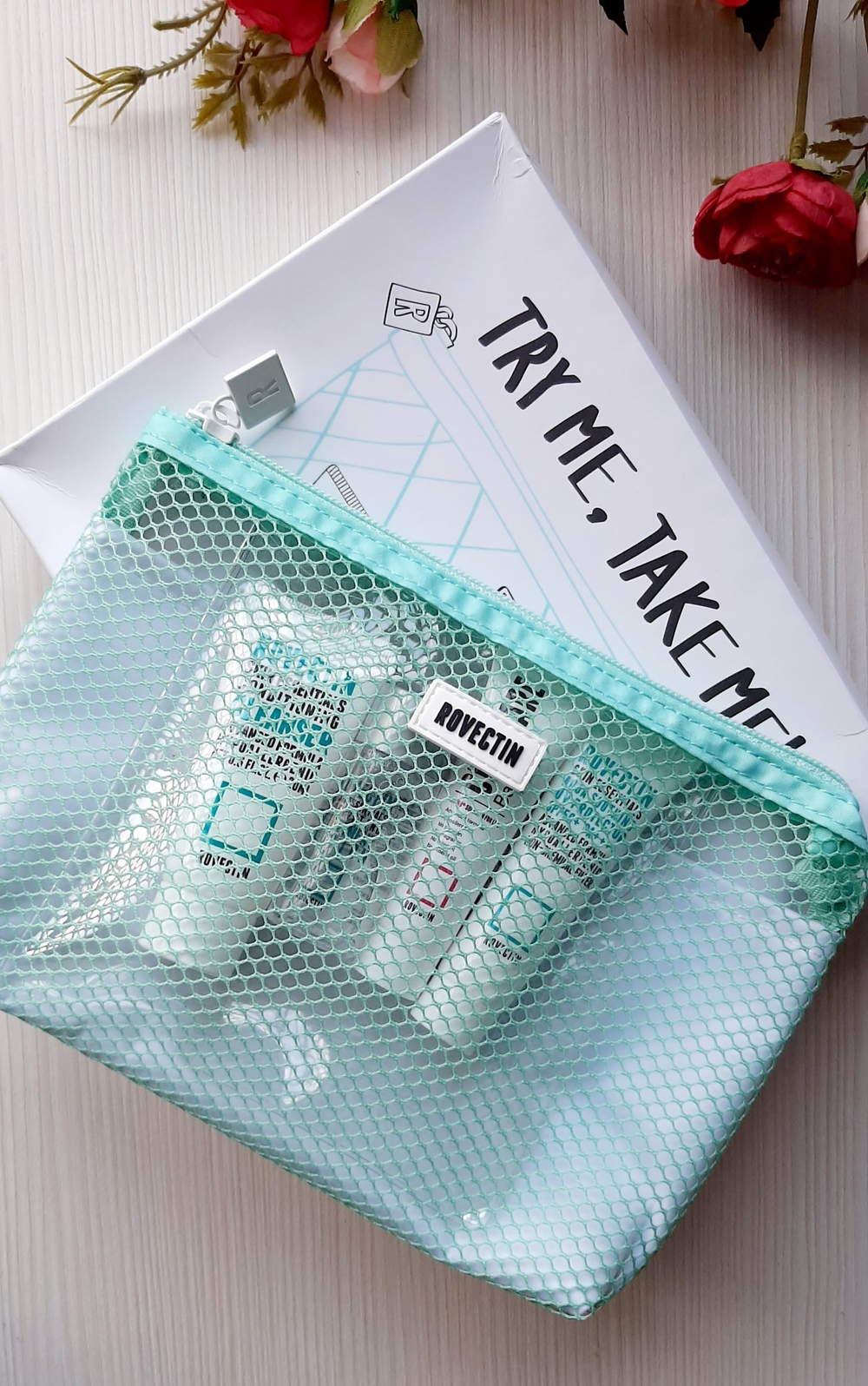 Набор миниатюр ROVECTIN Rovectin 4-Step Try Me KIT (гель для умывания 20 мл, лосьон 15 мл, бальзам для лица  10 мл, солнцезащитный крем 10 мл, косметичка)