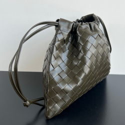 Bottega Veneta Medium Dustbag 32 cm