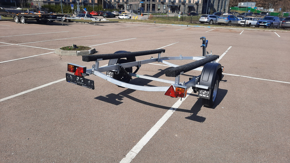 Лодочный прицеп МЗСА 81771E.101 для лодок и катеров