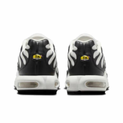 Nike Air Max Plus "Essential Panda"
