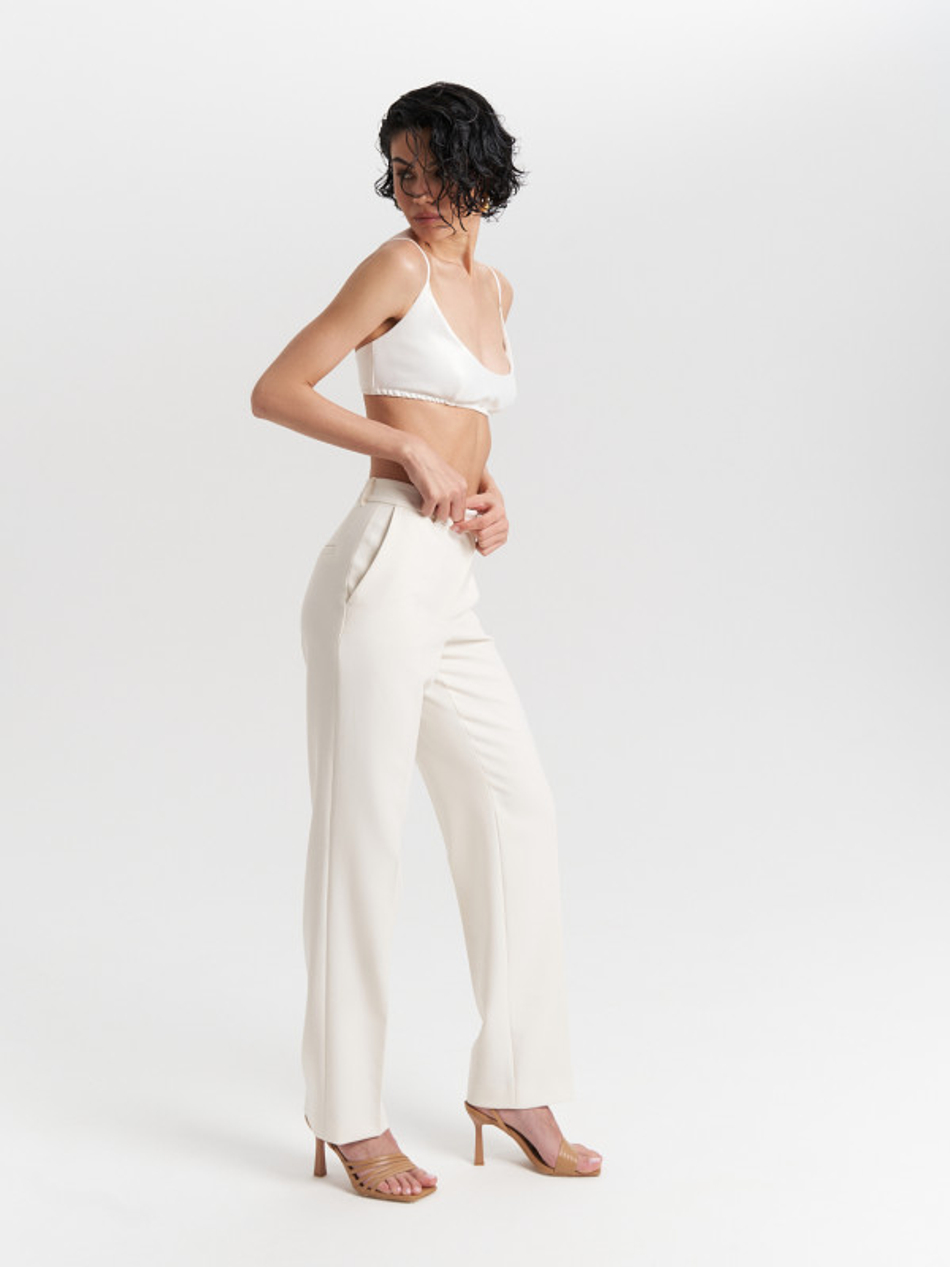 Брюки со стрелками