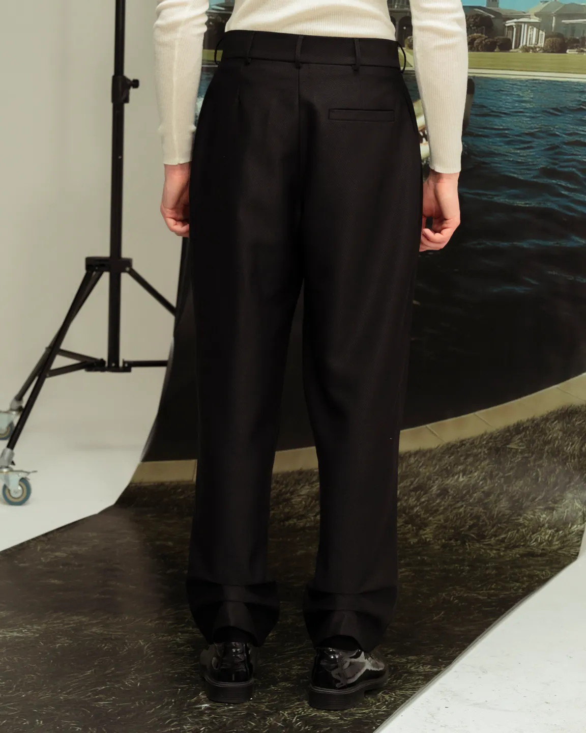 Черные брюки 