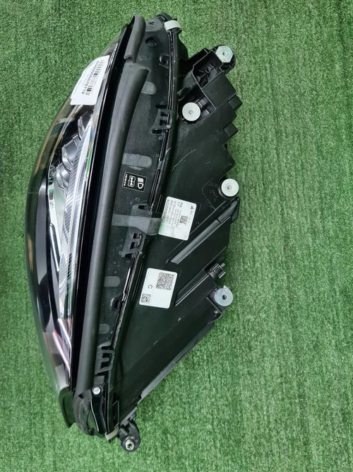 Фара правая Mercedes S W222 (17-20) Multibeam LED