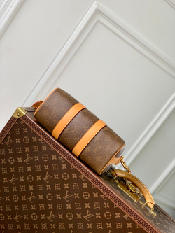 Louis Vuitton Keepall 25