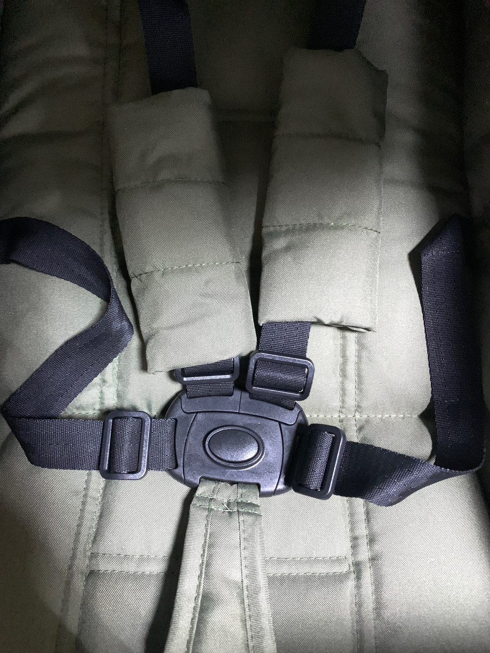 Коляска детская MOWBaby "TURBO" RA020 Olive