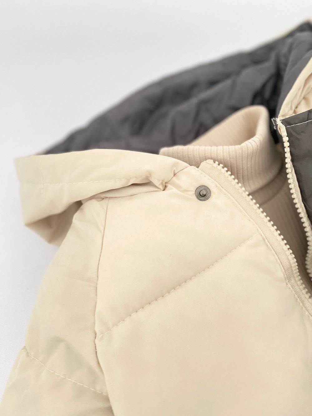 Куртка детская бежевая