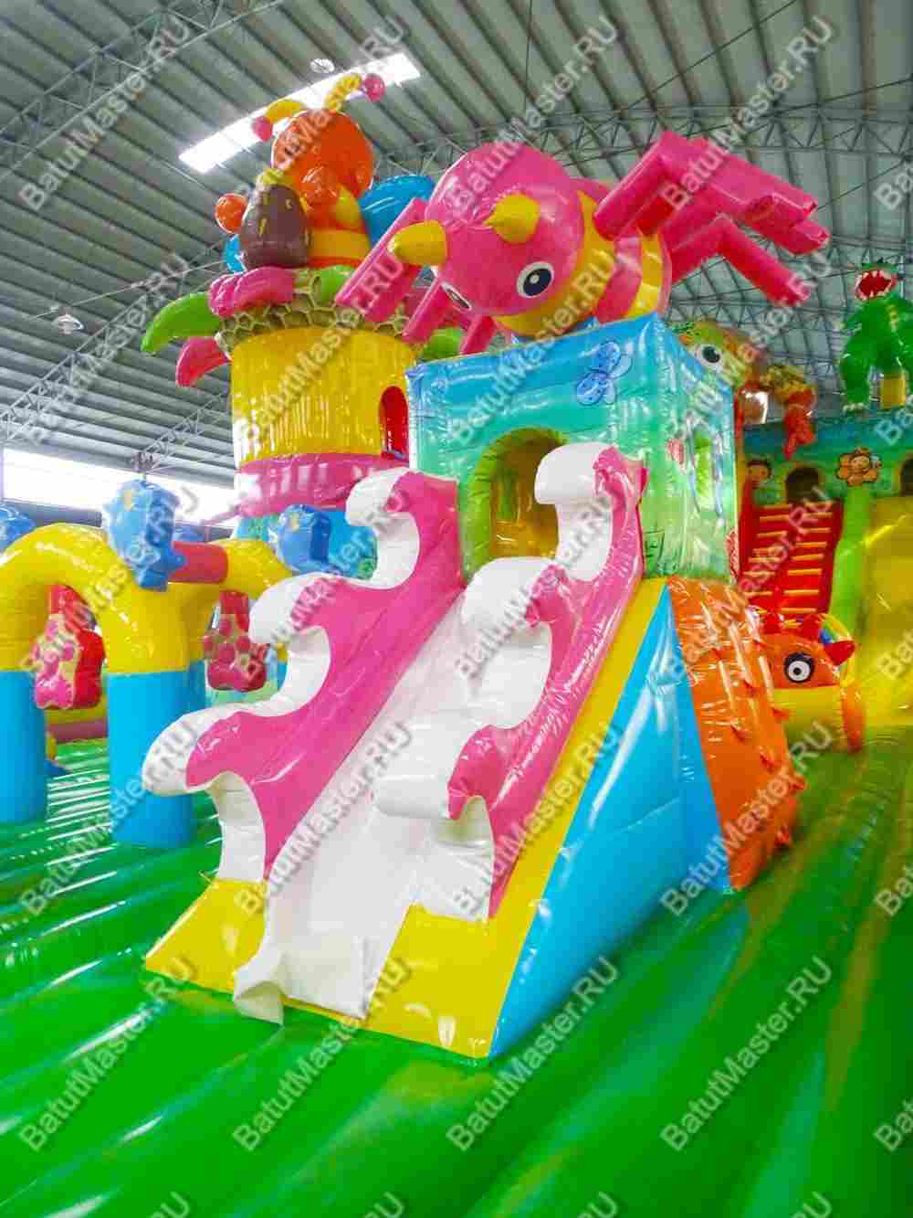 Мега-батут "Хамелеон и динозавры", 20*10*6 м