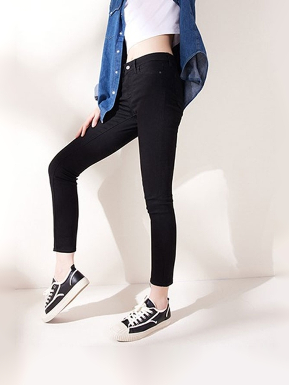 Женские облегающие джинсы с завышенной талией Levi's 721 High Rise Skinny 18882-0024