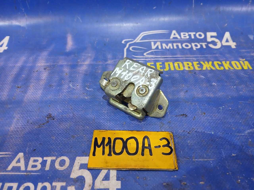 Замок багажника TOYOTA DUET 1999
