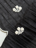 Вышивка (на чёрной жатой органзе)