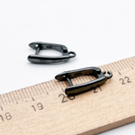 Ювелирные швензы с покрытием черный металл, размер 17*3 мм, цена за пару