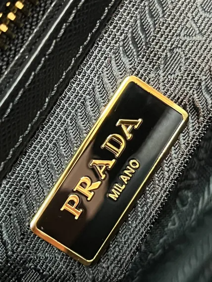 Большая сумка Prada Galleria из сафьяновой кожи