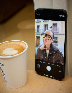 BERSHKA Куртка из искусственной кожи оверсайз, коричневый