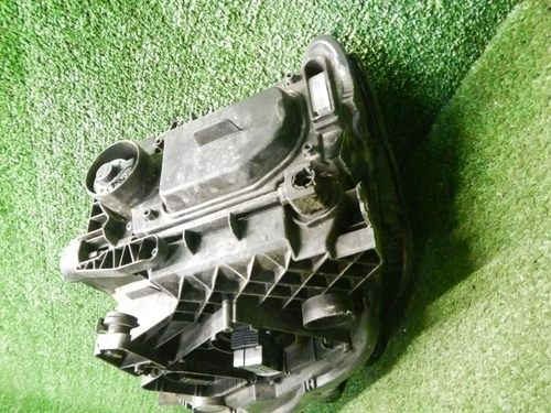 Фара правая VW Passat B8 (2014-2020) LED