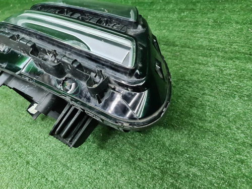 Битая Фара правая Genesis GV80 (2020-2023) LED