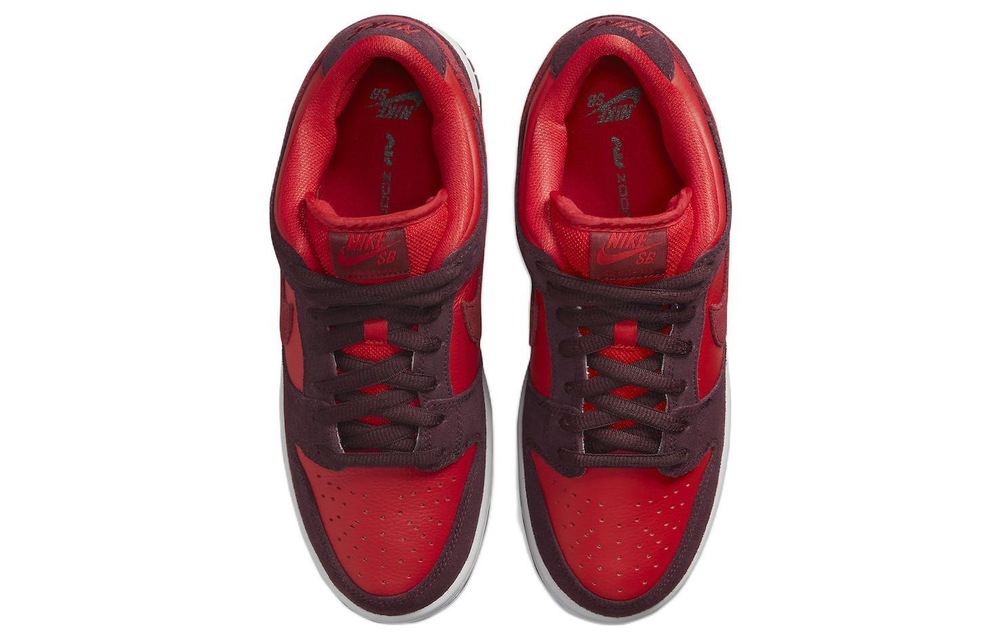 Кроссовки Nike Dunk Sb Pro "Cherry"