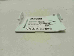 ZWG3101 кт205 Крышка сливного фильтра для стиральной машины Zanussi 914579889 б/у