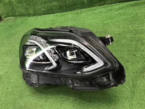 Фара правая Mercedes E W212 (13-16) LED В сборе