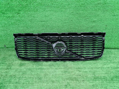 Решетка радиатора Volvo XC90 2 (14-19) R-Design