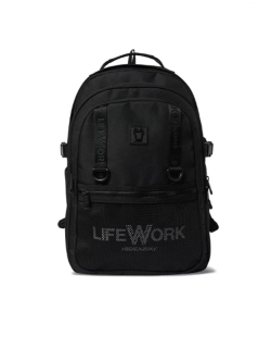 Сумка-рюкзак с сетчатым карманом на лямках