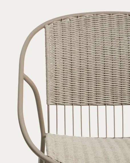 Кресло-качалка уличное Atrani из стали и веревки бежевого цвета