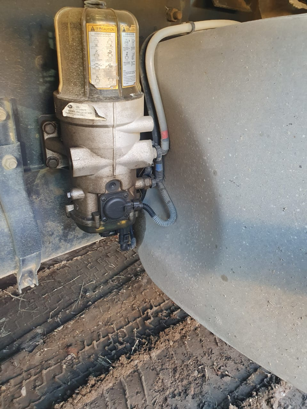 FAW J6 6x4 Самосвал CA3250P66K24T1E5 (Дизельный, 11,1 л, 390 л.с., МТ)
