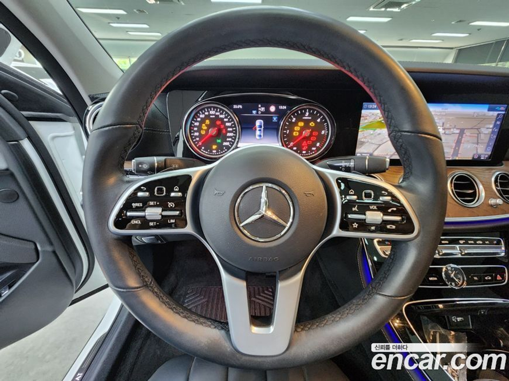 Mercedes-Benz E-Class W213 E220d 4MATIC Exclusive (05.2020)
