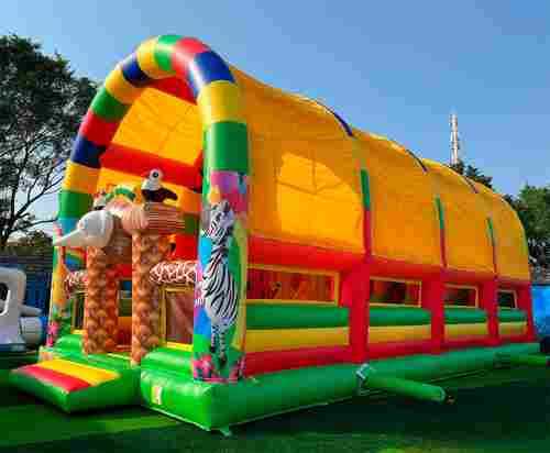 Коммерческий надувной батут «Страна Сафария 2» с крышей и двумя горками, 12*6*6 м