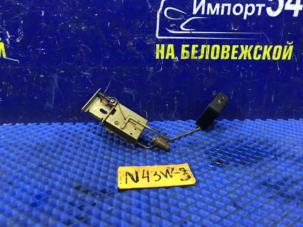 Датчик уровня топлива MITSUBISHI CHARIOT 1994