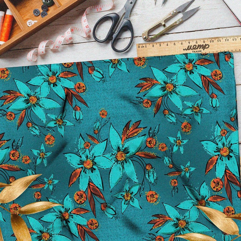 Ткань шифон цветы пять лепестков на синем