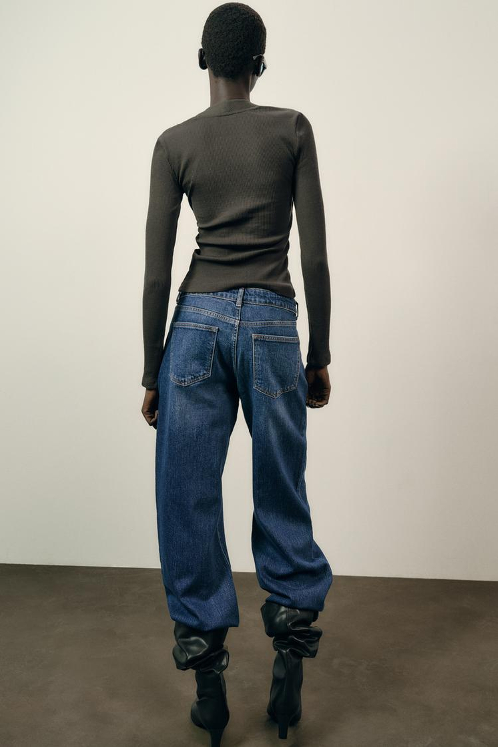 ZARA ТОП В РУБЧИК С V-ОБРАЗНЫМ ВЫРЕЗОМ, ТЕМНЫЙ ХАКИ