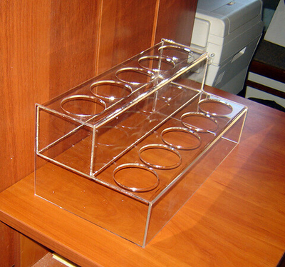 Подставка витрина под зонтики тройного сложения на 10шт акриловая