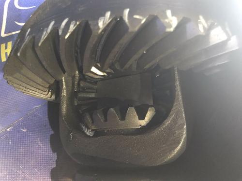 Редуктор заднего моста MITSUBISHI PAJERO 1990