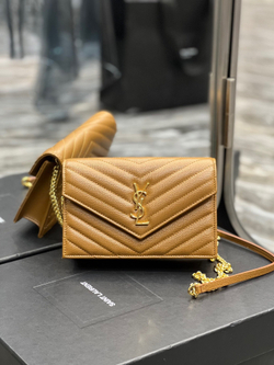 Saint Laurent WOC 19 cm