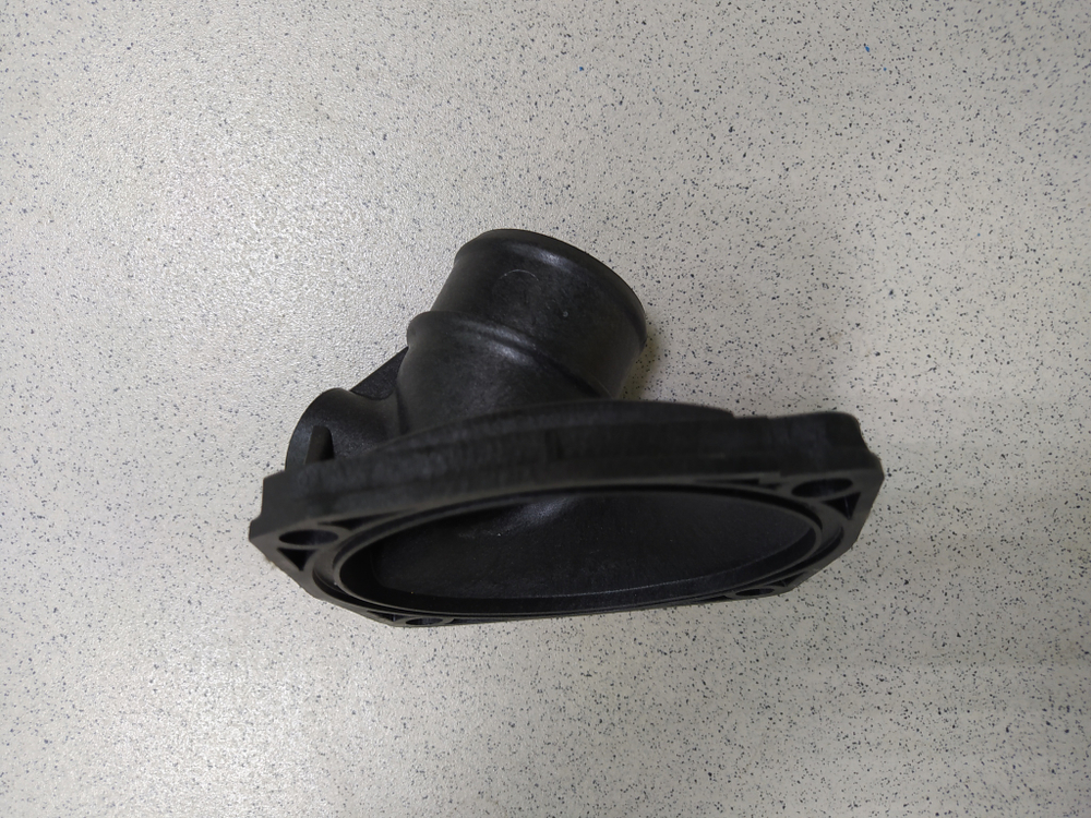 Крышка теплообменника (пластик) 7601.1013710-12