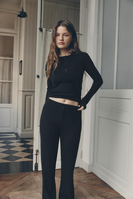 ZARA ТРИКОТАЖНЫЕ БРЮКИ С ПУГОВИЦАМИ, ЧЕРНЫЙ