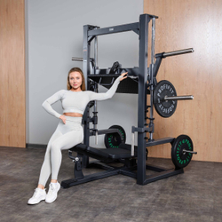 A616 Вертикальный жим ногами