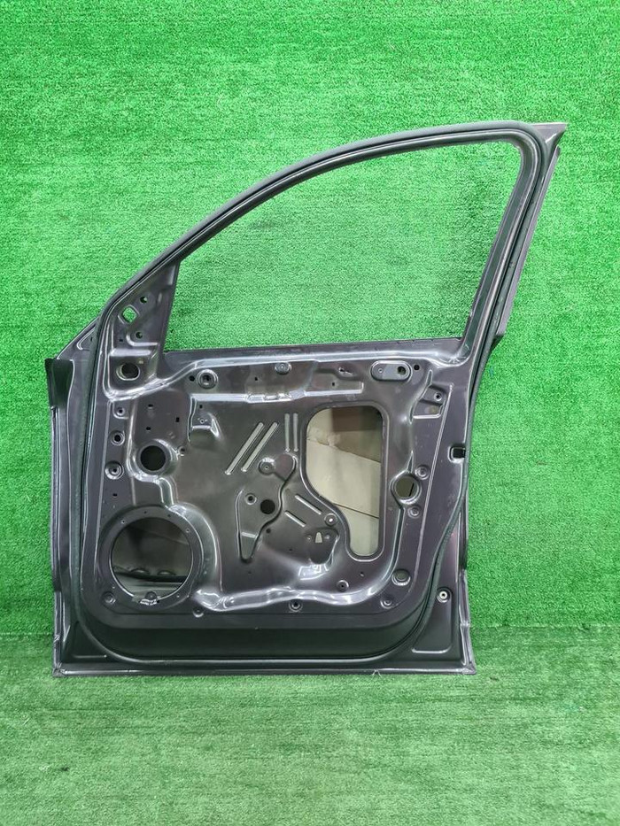 Дверь передняя правая Audi Q5 8R (2008-2017)