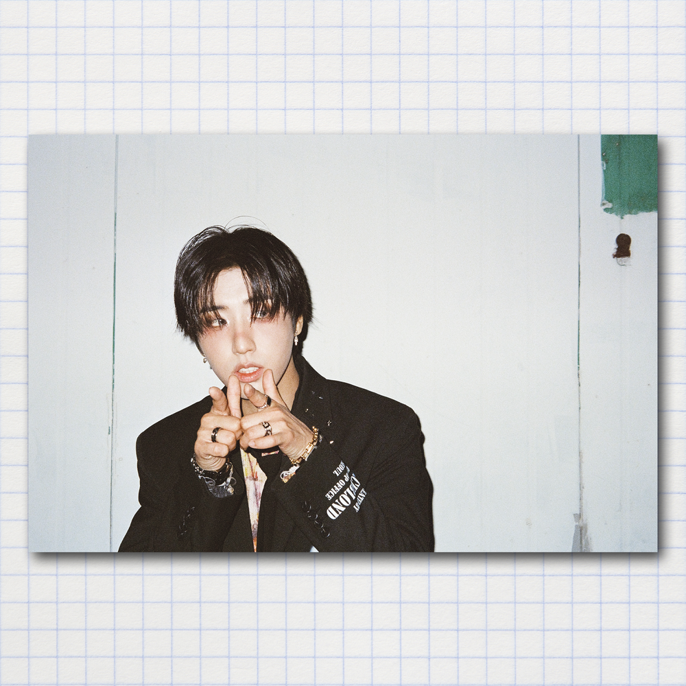 Мини-постер #121 / STRAY KIDS / Хан