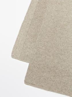 Massimo Dutti Шарф из 100% кашемира, бежевый