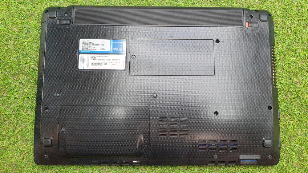 Ноутбук ASUS AMD E-450/4Gb/HD 7470M 1Gb