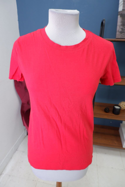 Футболка Stradivarius яркая 46 размер