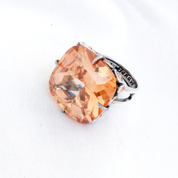 "Кабрис"  кольцо в серебряном покрытии из коллекции "Террацио" от Jenavi