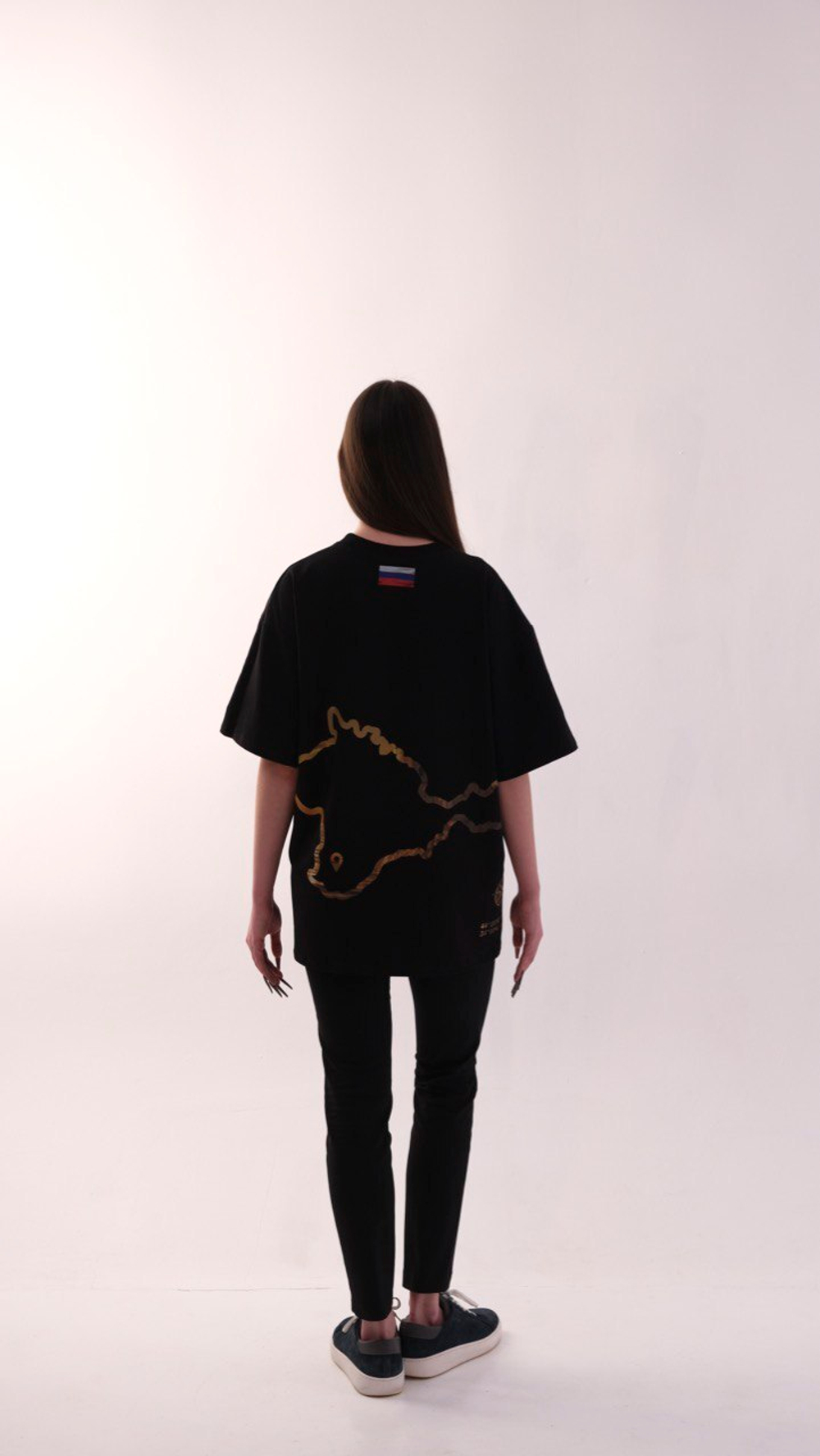 Футболка "Ласточкино гнездо"