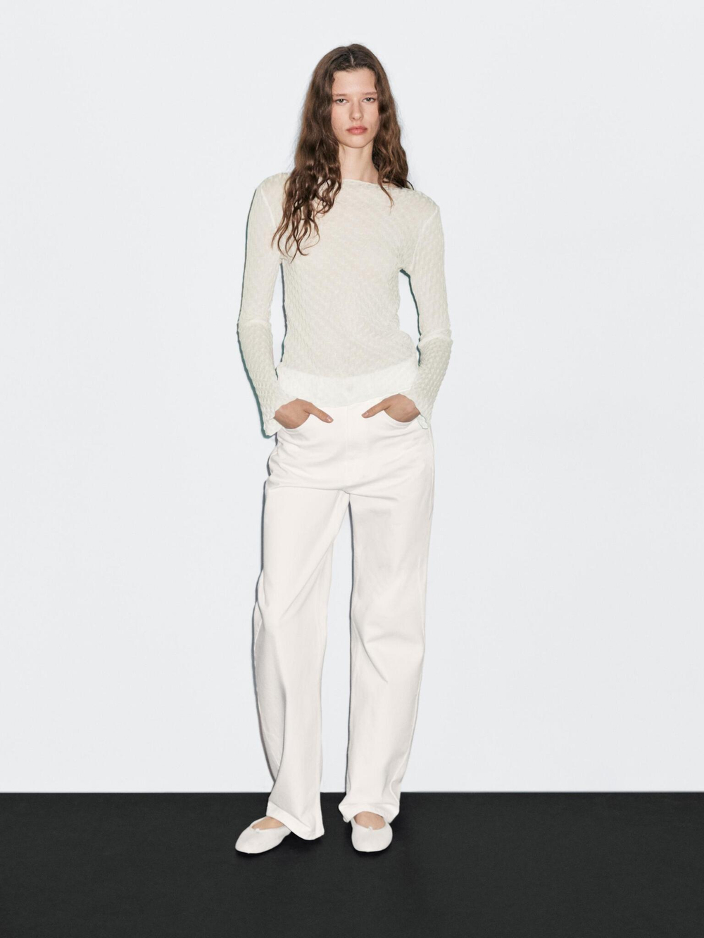 Massimo Dutti Топ из 100% хлопка с рельефным узором и длинными рукавами, натуральный, кремовый