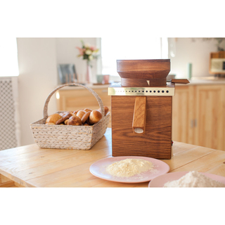 Электрическая мельница для зерна "Мельник-Классик"