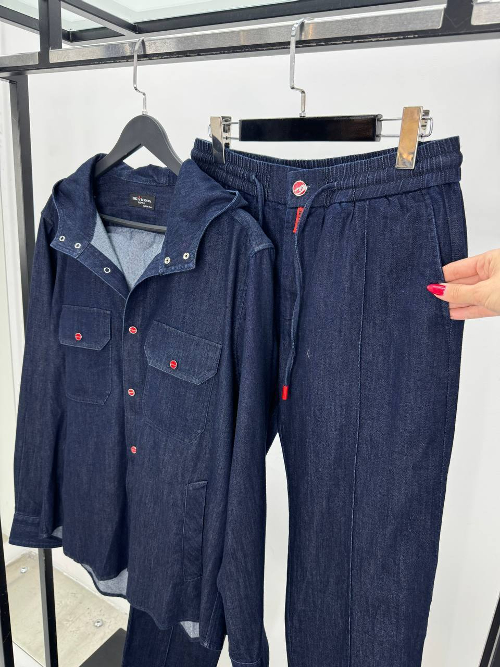Джинсовый костюм Kiton
